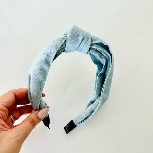 3/$20 NEW ANTHROPOLOGIE Baby Blue Fabric Knot Bow Headband Hair Piece Barbiecore - Picture 2 of 10